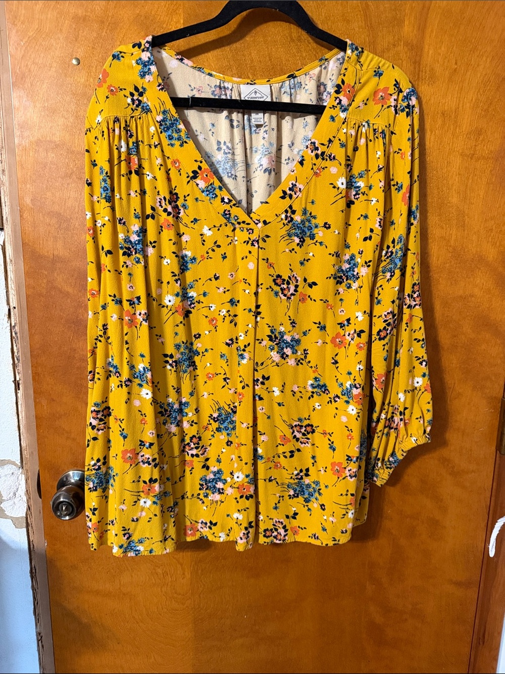 St. John's Bay Mustard Floral V-Neck Tunic - Picture 1 of 3